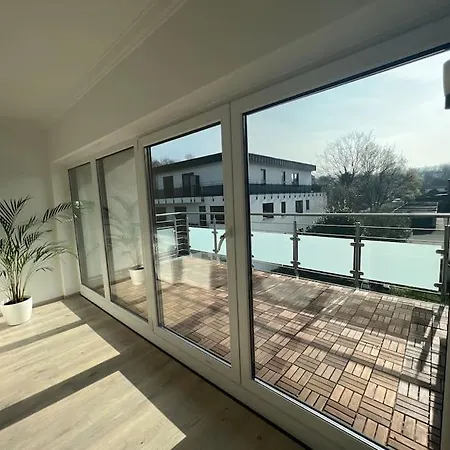 Stilvolle 80Qm Wohnung In Huerth Exterior photo